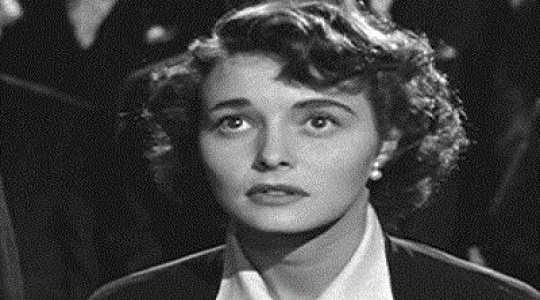 Πέθανε η Patricia Neal…