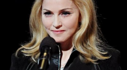 Madonna….Οι Έλληνες δεν έχουν να φάνε…