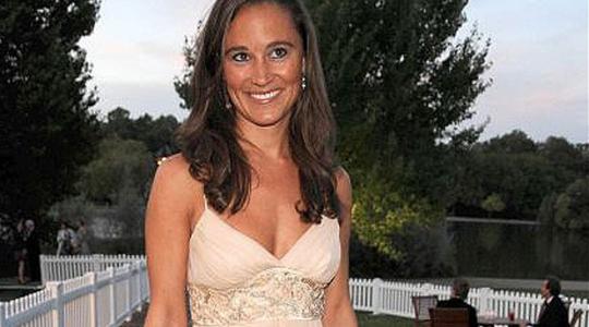 Χρόνια πολλά Pippa. Tα γενέθλια της είχε χθες η Pippa Middleton. Πόσο χρόνων έγινε?