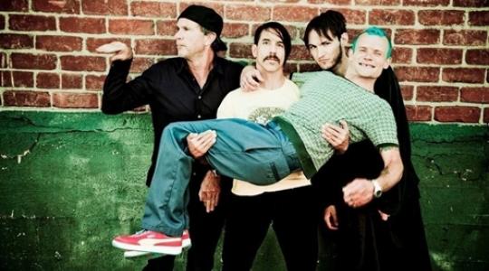 Οι Red Hot Chili Peppers στέλνουν μήνυμα στην Ελλάδα για την επερχόμενη συναυλία τους