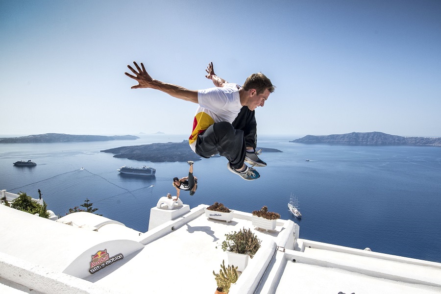 RED BULL ART OF MOTION: Οι καλύτεροι Freerunners του κόσμου επιστρέφουν στην Ελλάδα!