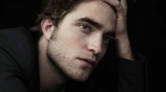 Ο Robert Pattinson στο ρόλο του Λόρενς της Αραβίας!