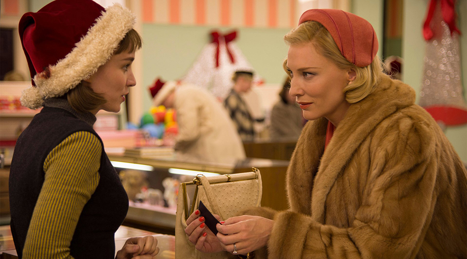 Η Rooney Mara βγάζει φωτογραφίες τη Cate Blanchett στο «Carol»