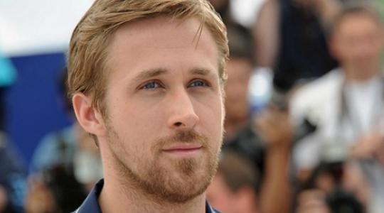 Ryan Gosling: Το γυρίζει στην σκηνοθεσία (και αυτός!)