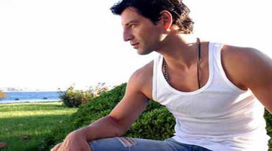 To backstage του video clip «Τώρα», από τον Σάκη Ρουβά