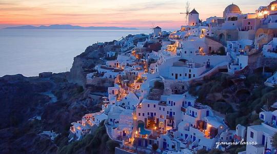 Η Ελλάδα σπάει όλα τα ρεκόρ στον τουρισμό για φέτος!