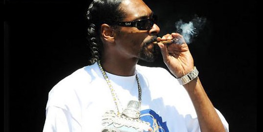 Το μανικιούρ του Snoop Dogg!