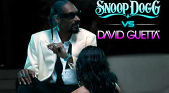 David Guetta και Snoop Dogg μαζί σε remix για το κομμάτι “Sweat”…