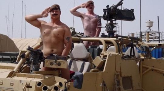 Group of naked soldiers supports prince Harry!