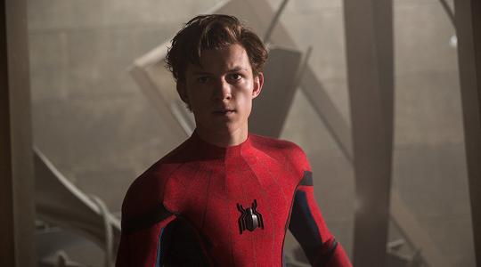 Ο Spider-Man εμφανίζεται στη τηλεόραση με τη νέα του στολή