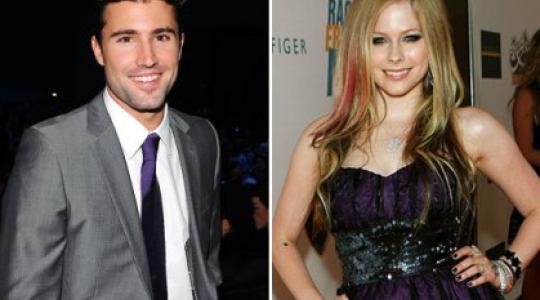 Καυτά φιλιά μεταξύ Avril Lavigne και Brody Jenner!