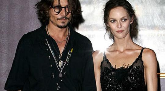 H Vanessa Paradis φοβάται να παίξει με τον Johnny Depp…