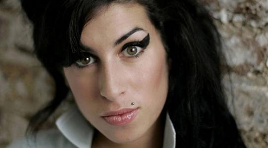 Πωλείται το σπίτι της Amy Winehouse!