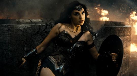 Λάθος η ιστορία της Wonder Woman στο Batman v Superman λέει η Gadot