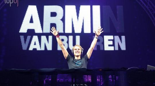 Βίντεο: A State Οf Trance 550 από τον Armin Van Buuren στο Κίεβο!!