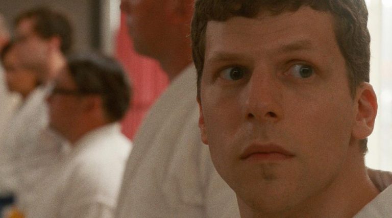 Ο Jesse Eisenberg μαθαίνει καράτε στο The Art of Self-Defense