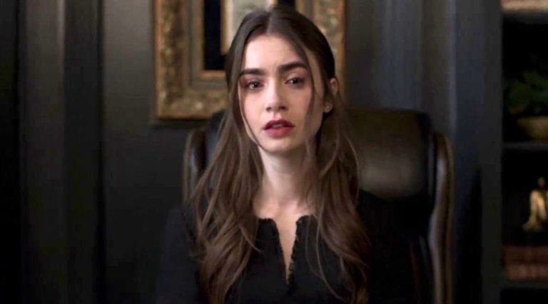 Η Lily Collins ανακαλύπτει καλά κρυμμένα μυστικά στο «Inheritance»