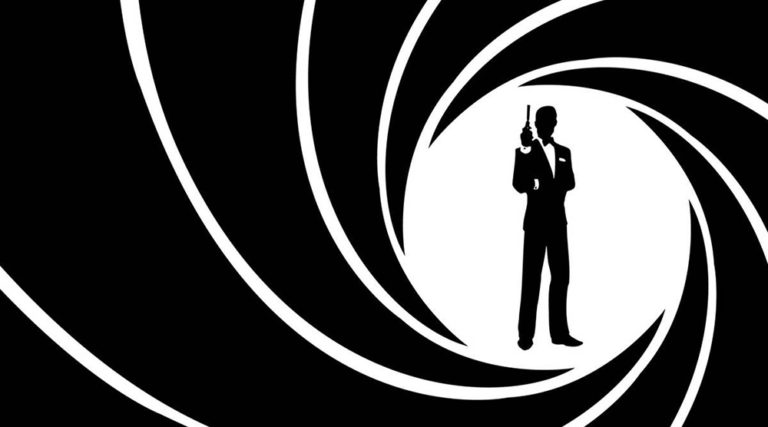 Γιατί ο Steven Soderbergh δεν δέχθηκε να σκηνοθετήσει ταινία του Bond